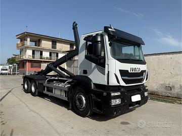 Stralis 460 e6 cab corta gancio 26 ton 2017 km 380