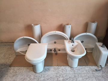 Set sanitari da bagno