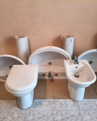 Set sanitari da bagno