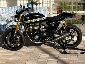 Triumph speed twin 1200 rs