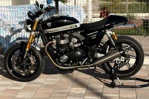 Triumph speed twin 1200 rs
