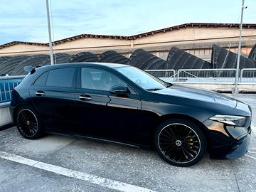 Mercedes-Benz Classe A 180d - Amg