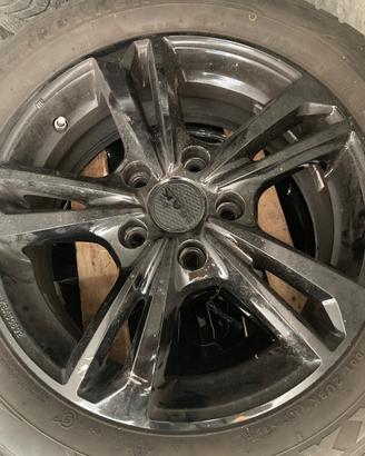 Cerchi per kona con gomme invernali