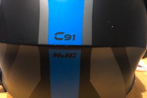 Casco modulare semi nuovo