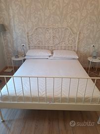 letto matrimoniale ikea, bianco , doghe, materasso