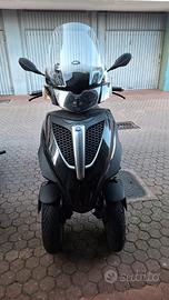 piaggio MP3 300 Yourban