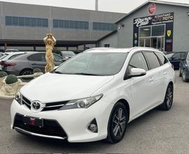 Toyota Auris Touring Sports 1.4 D-4D Lounge