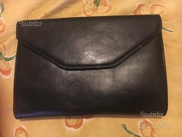 Pochette in pelle