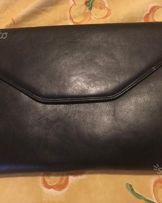 Pochette in pelle