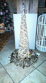 albero di Natale con luci nuovo