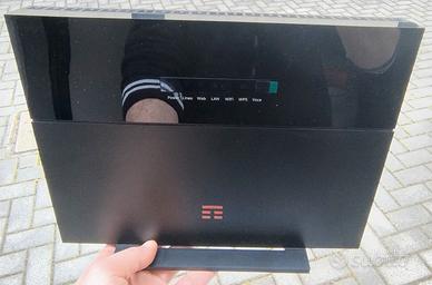 Router TIM HUB+ Executive con modulo SFP fibra