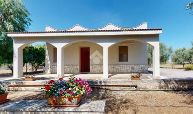 VILLA SINGOLA A FRANCAVILLA FONTANA