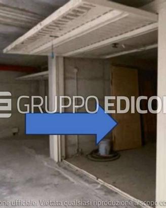 Garage, Pavia.