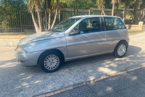LANCIA Y elefentino 1.2