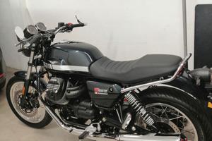Moto Guzzi V7 Special 2024