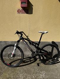 Scott Spark 50 mountain bike (M)