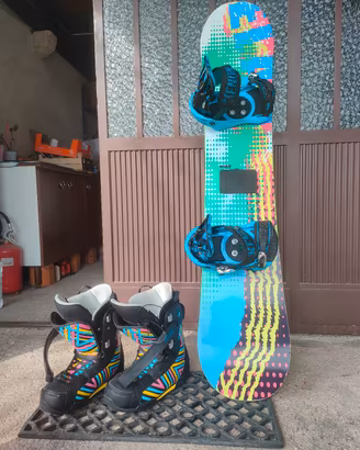 Snowboard Elan riot 145 + Stivali