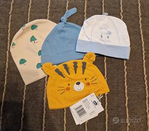 4 cappellini neonato taglia unica