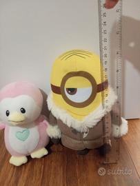 Peluche pinguino e Minions