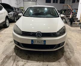 Volkswagen Golf 2.0 TDI 140CV DPF DSG 5p. Highline