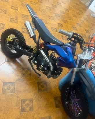 Pit bike 250€ 125cc