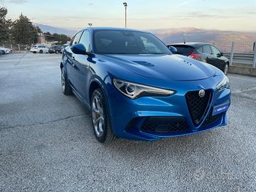Alfa Romeo Stelvio 2.9 Bi-Turbo V6 510 CV AT8 Quad