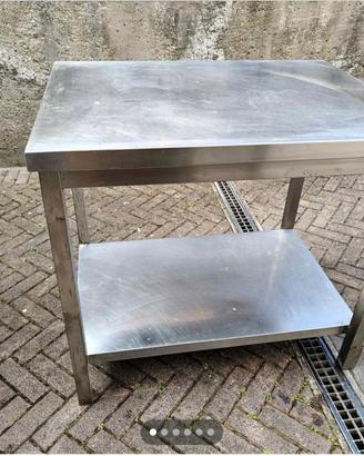 banchi acciaio inox ristorazione 