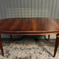 TAVOLO OVALE IN STILE INGLESE ALLUNGABILE