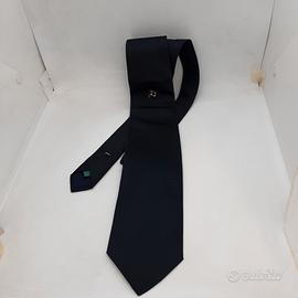 Cravatta blu scuro in pura seta Nuova