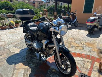 BMW r850r