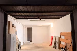 Ampio garage 45 mq