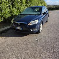 Ford Focus 1.6 90cv