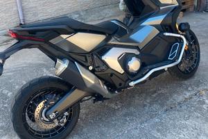 Honda xadv 750
