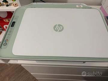Stampante Multifunzione HP DeskJet 2722e