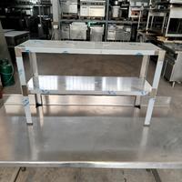 Mensole sopra banco a 2 ripiani