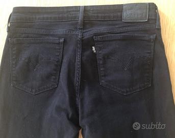Levi’s neri (W30 x L34)
