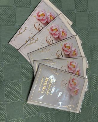 Cinque biglietti auguri matrimonio