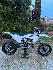 Husqvarna tc 125 motard