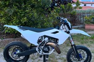 Husqvarna tc 125 motard