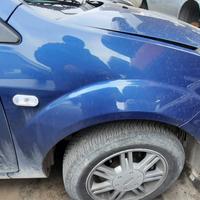 FORD FIESTA 2007 - PARAFANGO DESTRO