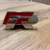 Emblema simblo R-line volkswagen griglia anteriore