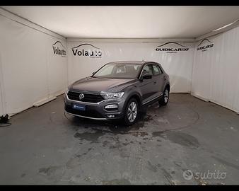 VOLKSWAGEN T-Roc I 2017 - T-Roc 1.0 tsi Style 110c
