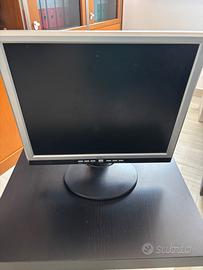 Monitor Belinea 19”