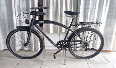bicicletta bici passeggio cafè racer Unieuro nera