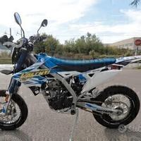 NEW MOTARD SUZUKI VALENTI SM 125 Z MOTORE APRILIA