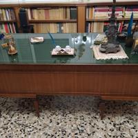 Scrivania stile Impero in legno con cristallo