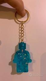 Portachiavi a forma mattoncini e minifigure lego