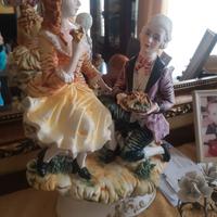 Oggetto in porcellana Capodimonte 