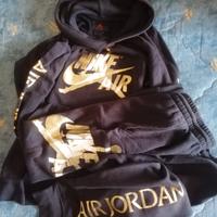tute Nike e altro