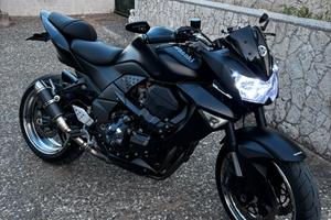 Kawasaki Z1000 Black edition - 2009